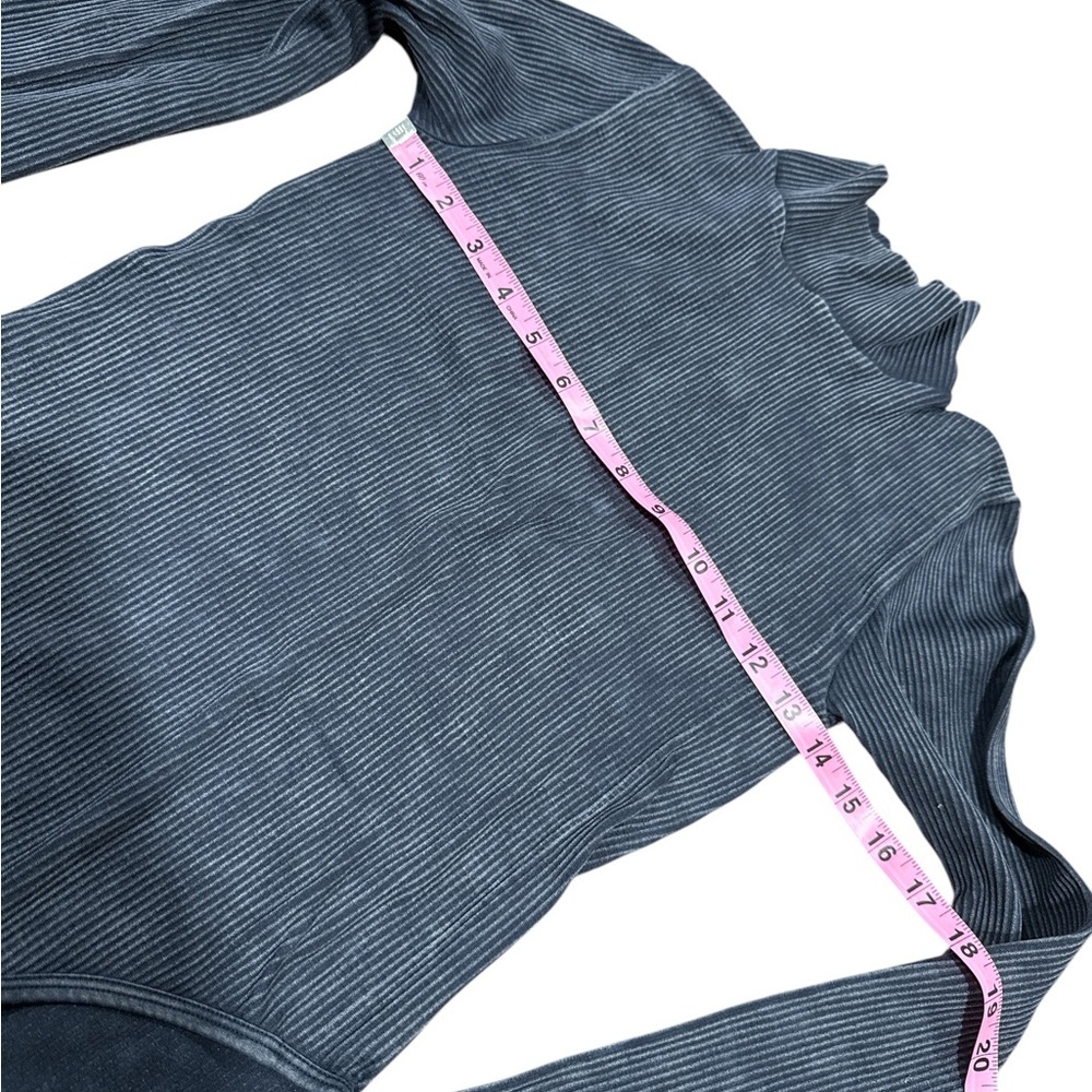 Forever 21 Ribbed Body Suit - Picture 4 of 7